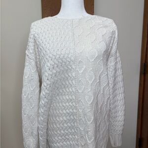 The Limited White Textured Cable Knit Sweater Size L Fisherman Chunky Roomy Note
